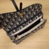 Medium Saddle Pouch with Chain