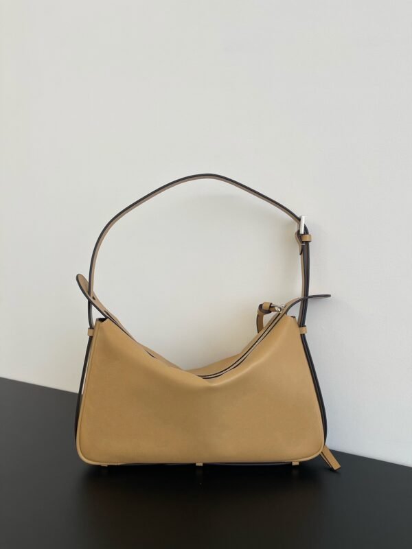 SIMPLY FENDI MEDIUM