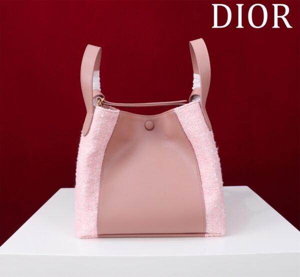 Dior Medium Signature Bucket Bag Pink
