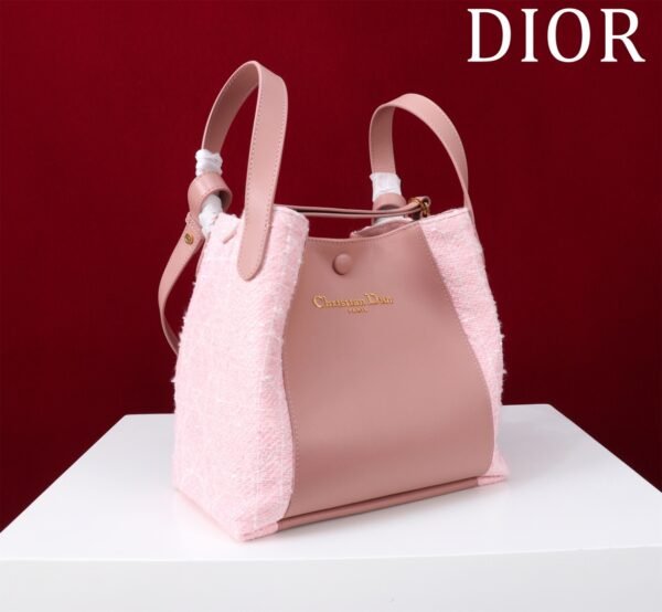 Dior Medium Signature Bucket Bag Pink