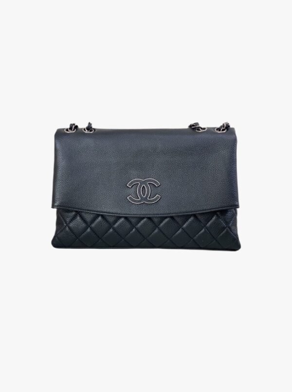 Chanel A07095 Beige Flap Chain Shoulder Bag and Crossbody Bag