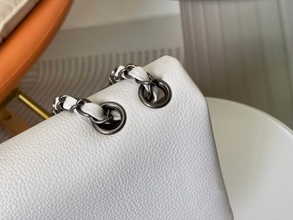 Chanel A07095 Beige Flap Chain Shoulder Bag and Crossbody Bag