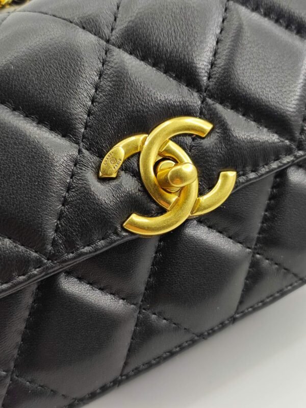 Chanel Calfskin 19cm Flap Bag Black