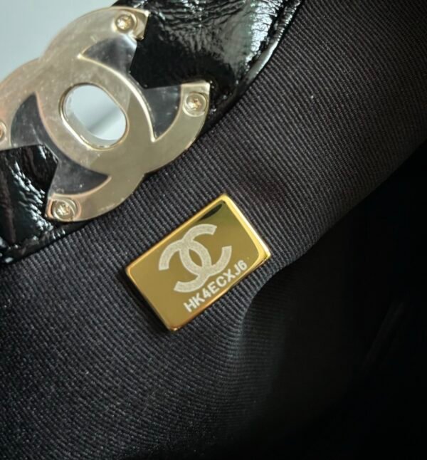 Chanel 31 Mini Shiny Calfskin Shopping Bag Black