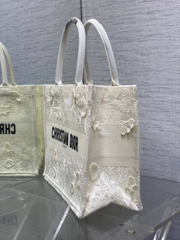 Medium Dior Book Tote