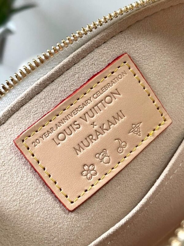 LV x TM Alma BB M13078