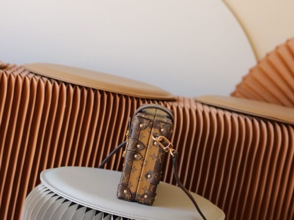 LOUIS VUITTON Petite Malle m45960