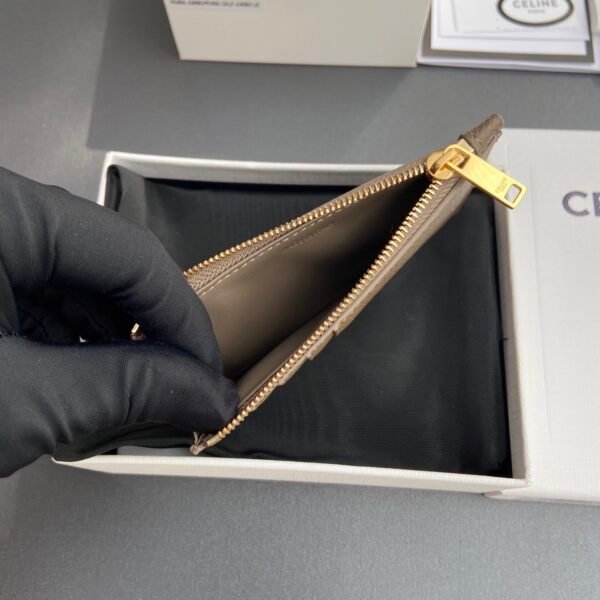 ESSENTIALS zippered short card holder