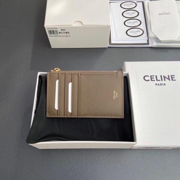 ESSENTIALS zippered short card holder