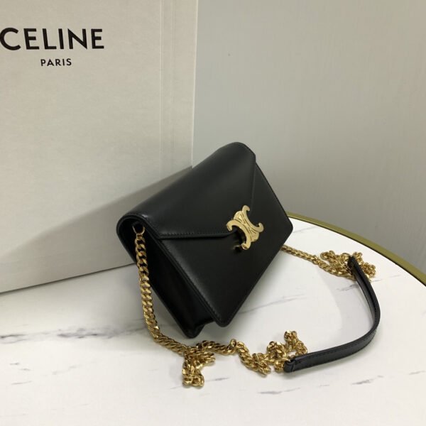 WALLET ON CHAIN MARGO IN SHINY CALFSKIN