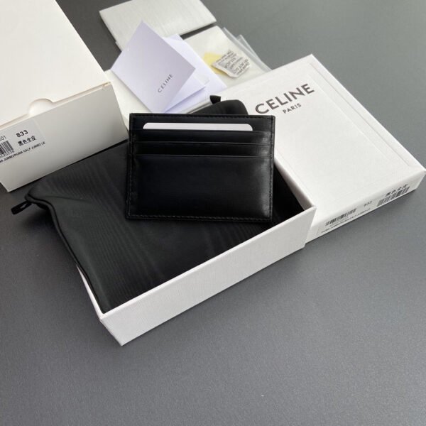 TRIOMPHE CARD HOLDER
