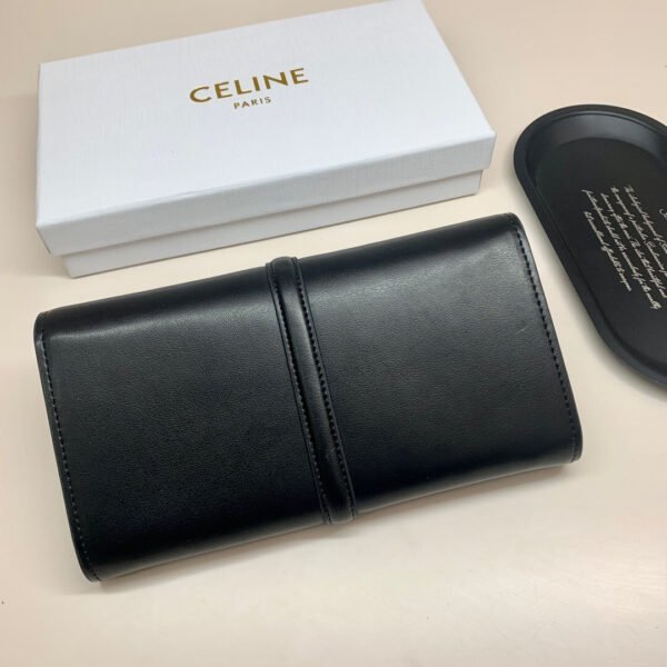 LARGE WALLET 16 IN SATINATED CALFSKIN