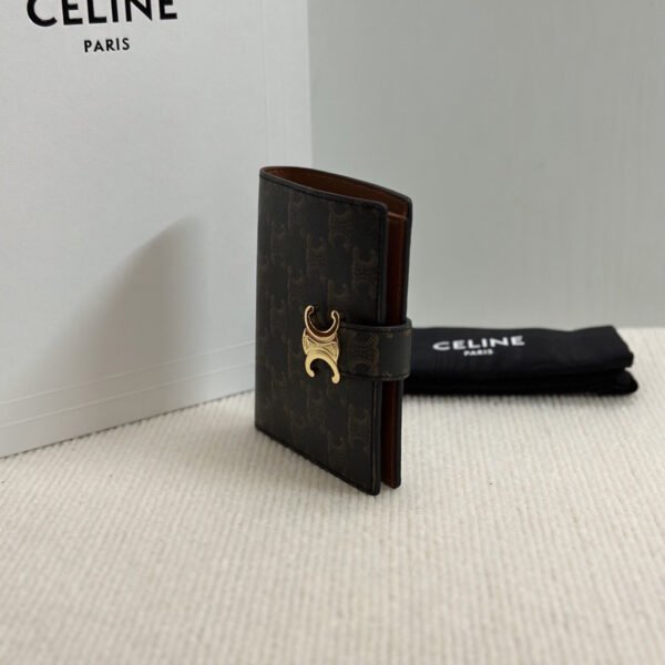MEDIUM WALLET CELINE VICTOIRE IN TRIOMPHE CANVAS
