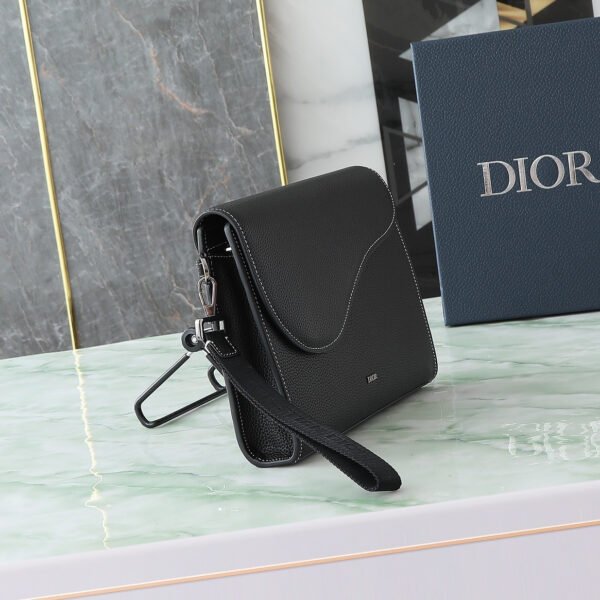 Dior Saddle A5 Triangle Clutch