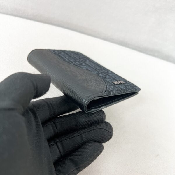 Saddle Vertical Bifold Card Holder