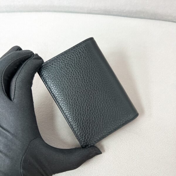 Saddle Vertical Bifold Card Holder