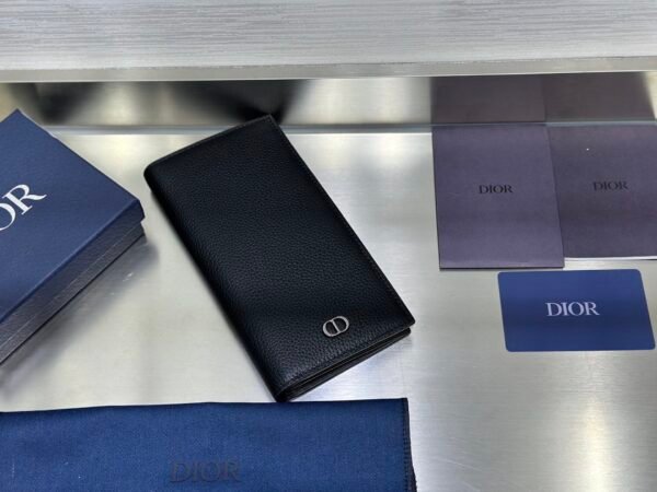Dior Vertical Bifold Wallet