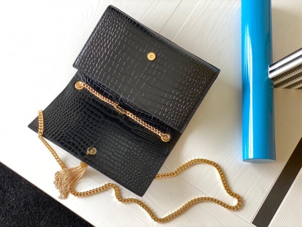 KATE MEDIUM TASSEL IN CROCODILE-EMBOSSED LEATHER