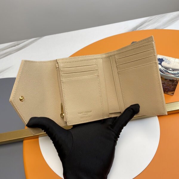 CASSANDRE MATELASSÉ COMPACT TRI-FOLD WALLET IN LAMBSKIN