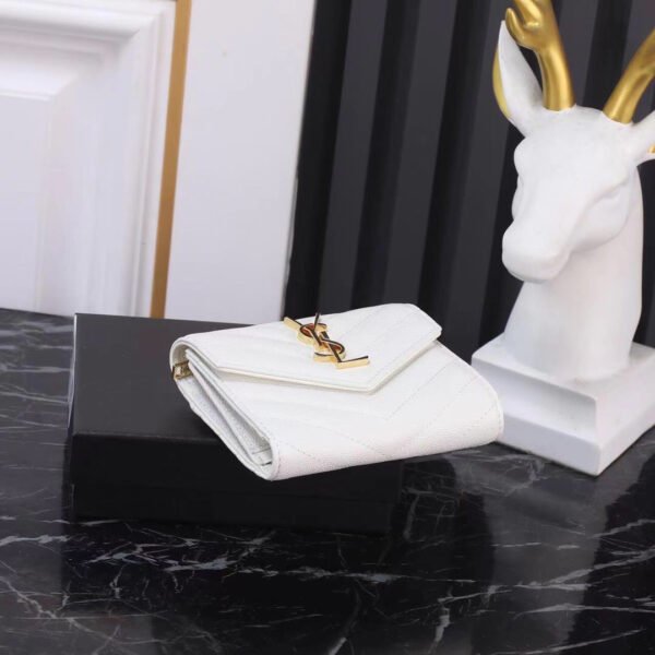 CASSANDRE MATELASSÉ COMPACT TRI-FOLD WALLET IN LAMBSKIN