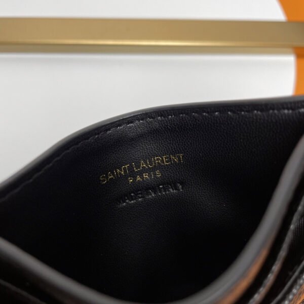 CASSANDRE MATELASSÉ CARD CASE IN GRAIN DE POUDRE LEATHER