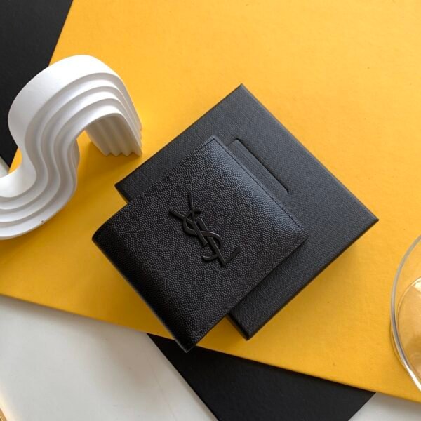 CASSANDRE EAST/WEST WALLET WITH COIN PURSE IN GRAIN DE POUDRE LEATHER