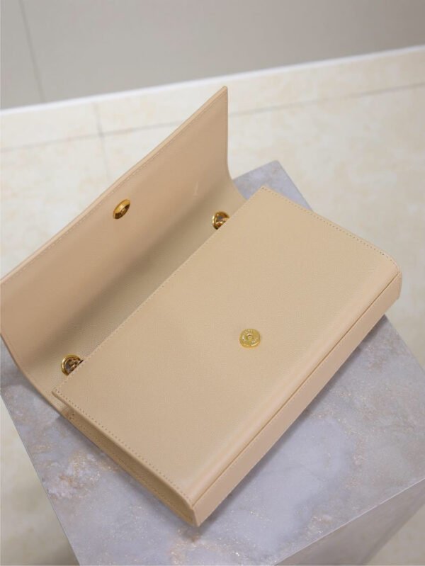 KATE SMALL IN GRAIN DE POUDRE EMBOSSED LEATHER