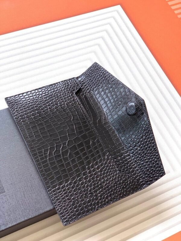 UPTOWN POUCH IN CROCODILE-EMBOSSED SHINY LEATHER