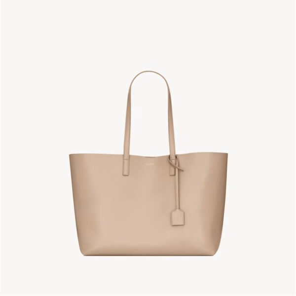 SHOPPING SAINT LAURENT IN LEATHER