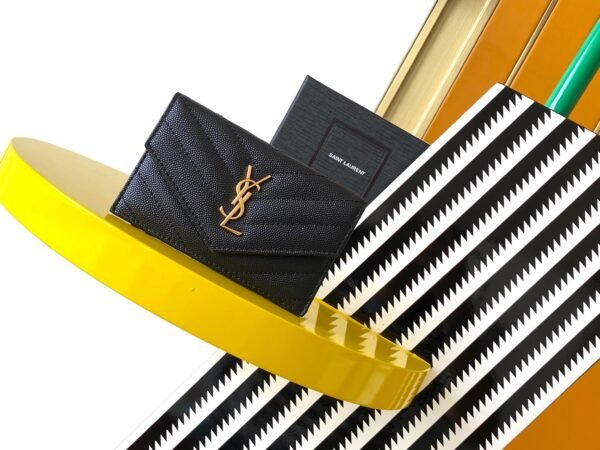 CASSANDRE MATELASSÉ FRAGMENTS FLAP CARD CASE IN GRAIN DE POUDRE LEATHER