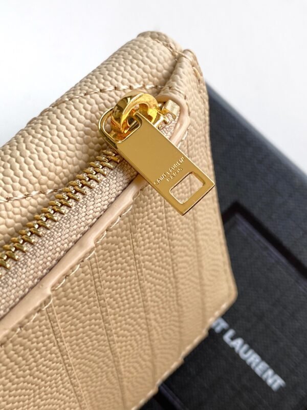 CASSANDRE MATELASSÉ FRAGMENTS FLAP CARD CASE IN GRAIN DE POUDRE LEATHER