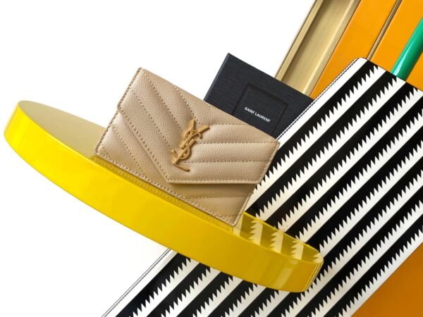 CASSANDRE MATELASSÉ FRAGMENTS FLAP CARD CASE IN GRAIN DE POUDRE LEATHER