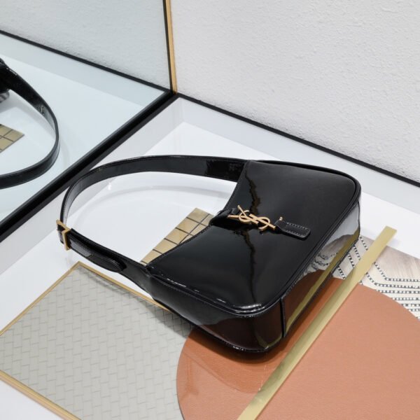 LE 5 À 7 IN PATENT LEATHER