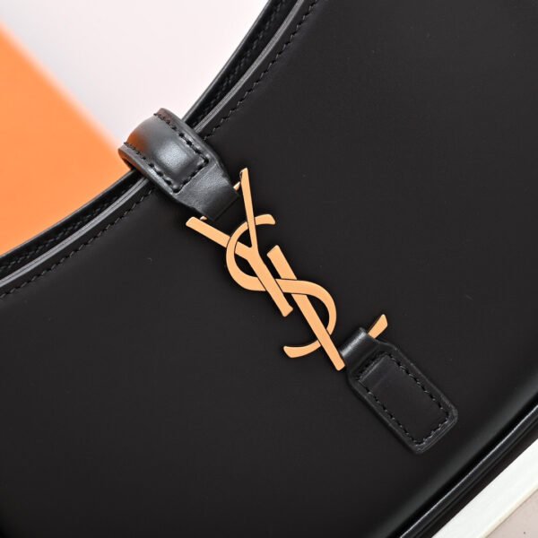 MINI LE 5 À 7 IN SMOOTH LEATHER