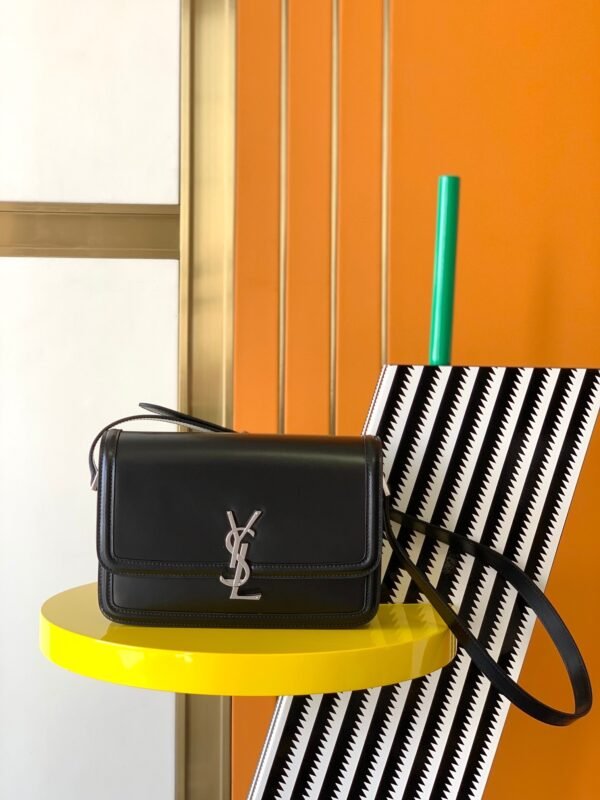 SOLFERINO MEDIUM SATCHEL IN SMOOTH LEATHER
