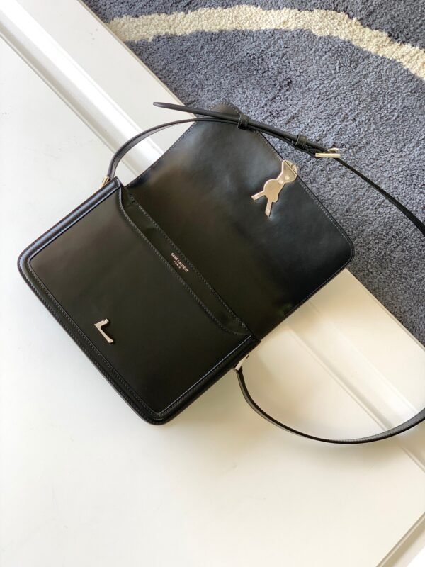 SOLFERINO MEDIUM SATCHEL IN SMOOTH LEATHER