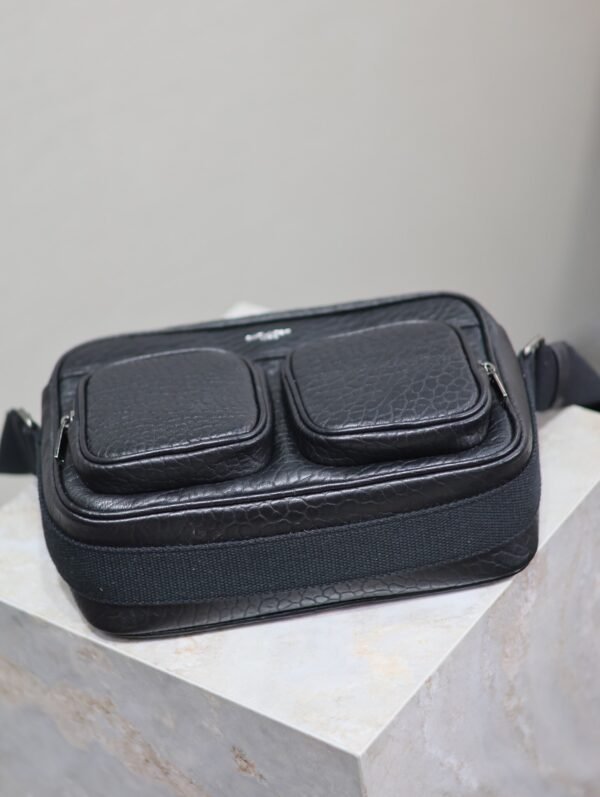 CITY SAINT LAURENT CAMERA BAG IN GRAINED LEATHER
