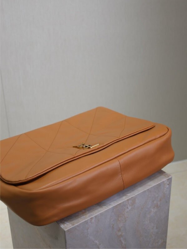 LARGE JAMIE 4.3 IN LAMBSKIN