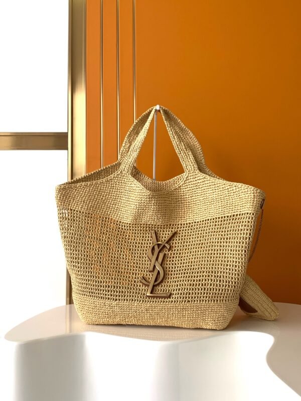 ICARE IN RAFFIA