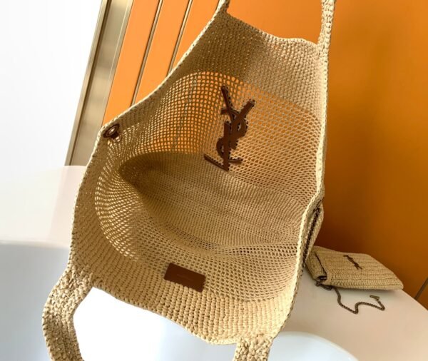 ICARE IN RAFFIA