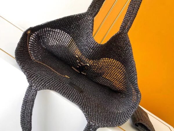 ICARE IN RAFFIA
