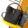 LE 37 IN WOVEN RAFFIA AND VEGETABLE-TANNED LEATHER
