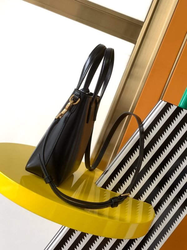 MINI TOY SHOPPING SAINT LAURENT IN BOX LEATHER