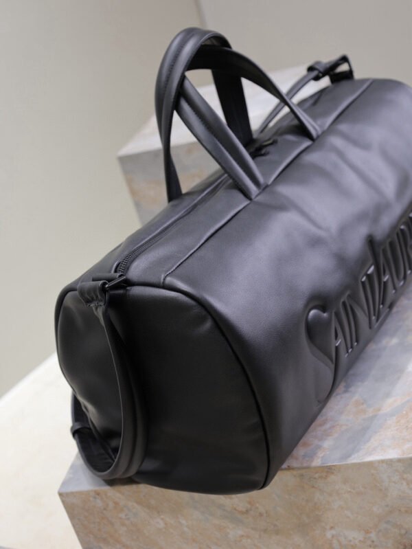 SAINT LAURENT DUFFLE IN LAMBSKIN