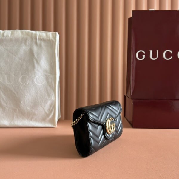 GG MARMONT WALLET ON CHAIN