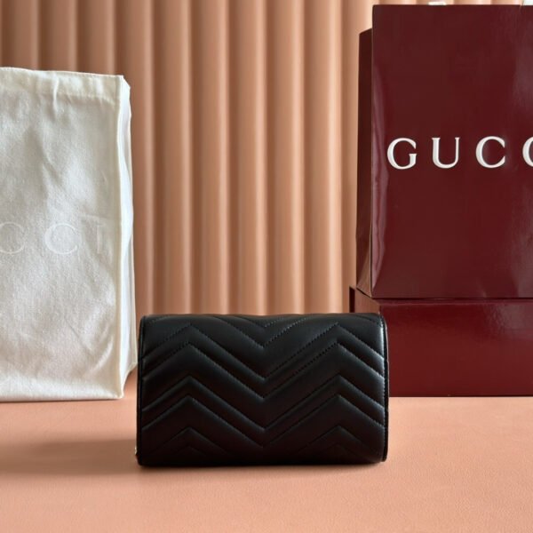 GG MARMONT WALLET ON CHAIN