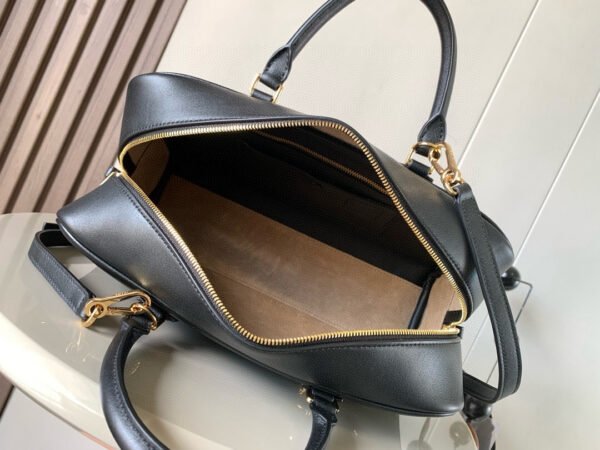 Amazona 28 bag in nappa calfskin
