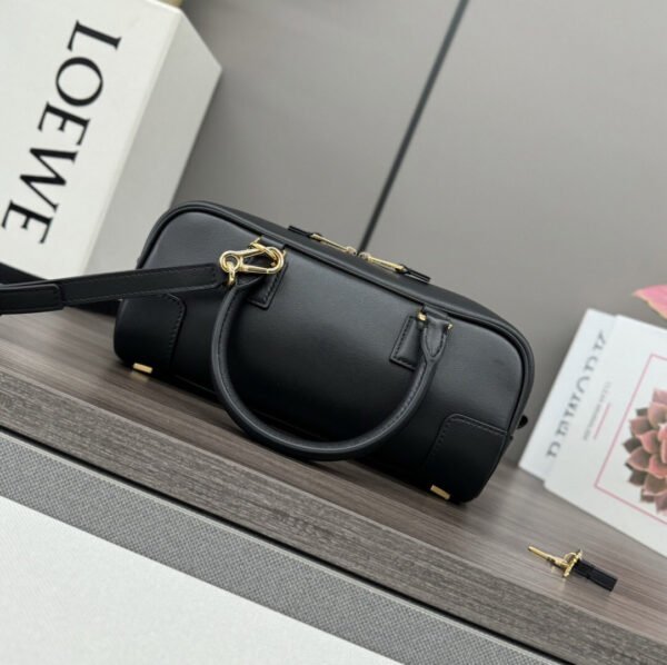 Amazona 23 cropped bag in nappa calfskin