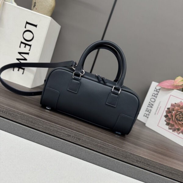 Amazona 23 cropped bag in shiny calfskin
