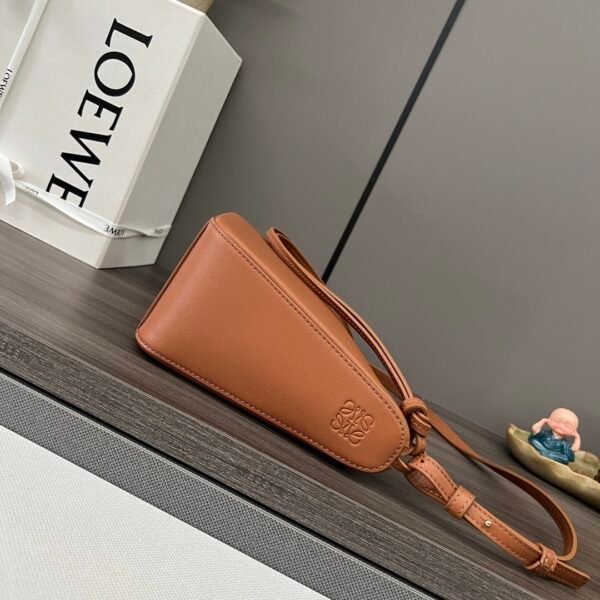 Mini Hammock hobo in classic calfskin